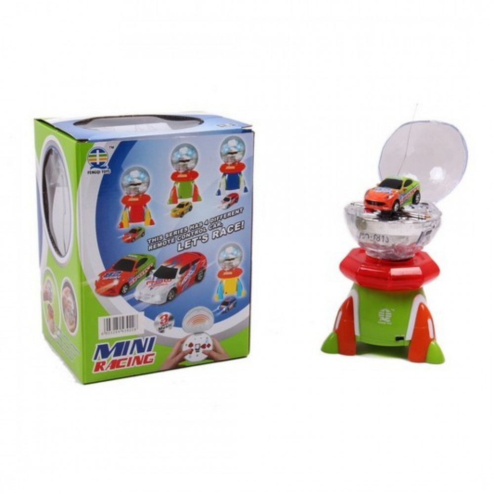 Մեքենա հեռակառավարմամբ ,պատվանդանով